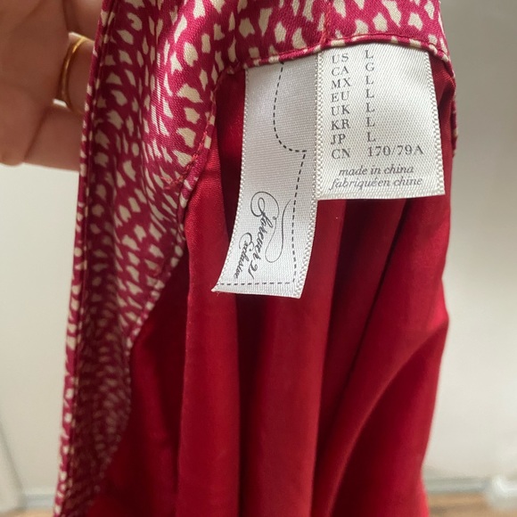 Silky, Flowy High-Waisted Skirt - Picture 5 of 7